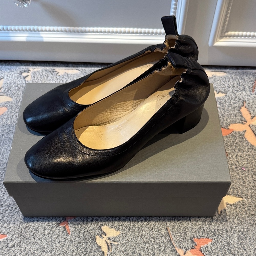 Elegant Leather Black Women's Shoes